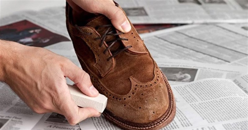 Cách vệ sinh, cách giặt giày da lộn đúng chuẩn cho giày bền đẹp