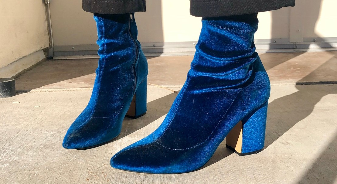 Cách làm sạch giày nhung dính dầu mỡ Cách làm sạch giày nhung dính dầu mỡ