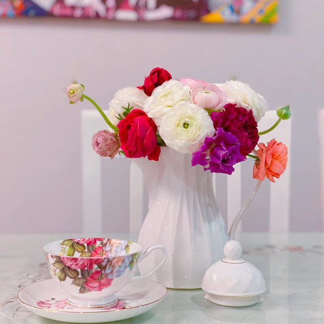 Cắm hoa mao lương nhiều màu Cắm hoa mao lương nhiều màu