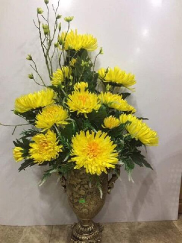 Cách cắm hoa cúc ngày Tết Cắm hoa cúc bàn thờ ngày Tết đơn giản