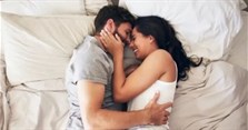 Có nên kiêng quan hệ mùng 1, ngày rằm hàng tháng không?