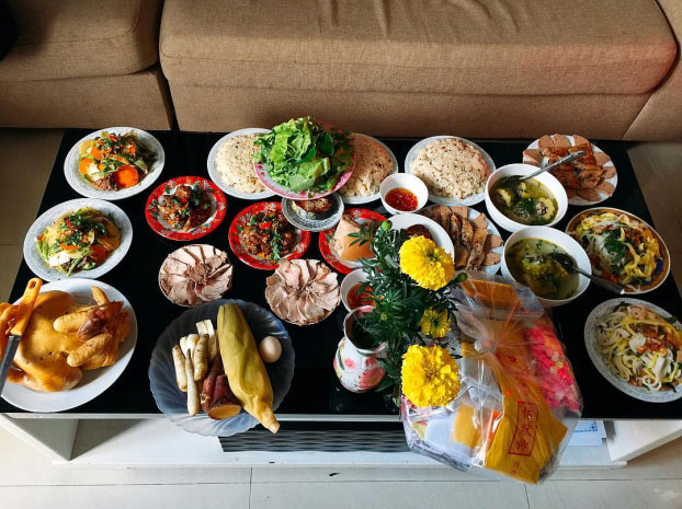 Mâm cỗ ngày Tết của người miền Trung Mâm cỗ ngày Tết của người miền Trung