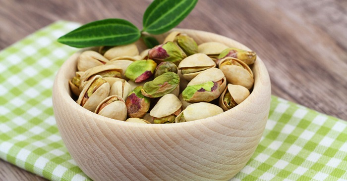 Cách rang hạt dẻ cười với muối thơm ngon tại nhà Cách rang hạt dẻ cười với muối thơm ngon tại nhà