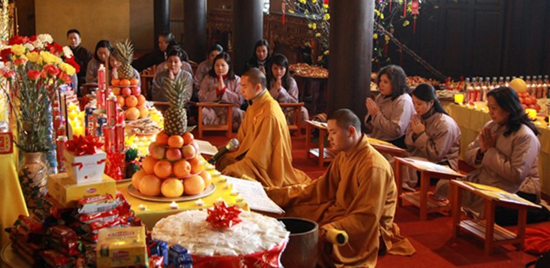 Cúng sao Thổ Tú năm 2024 như thế nào?