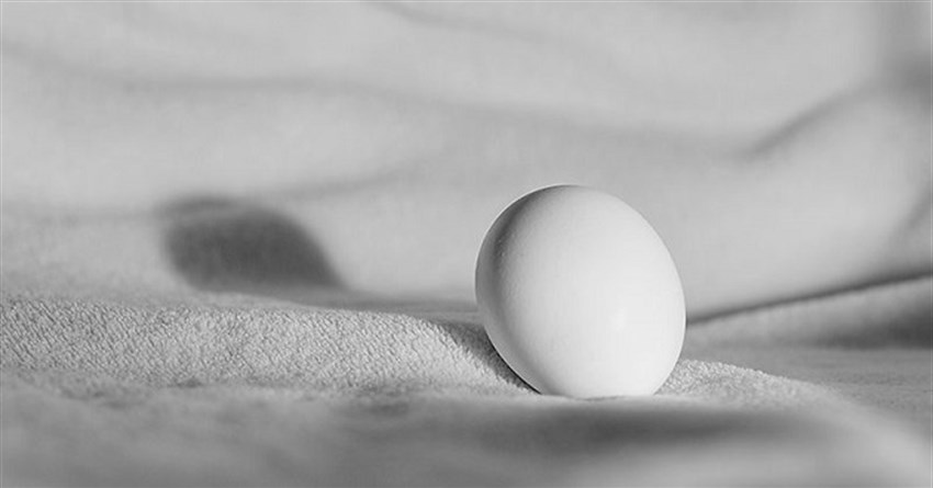 1 quả trứng gà bao nhiêu calo?