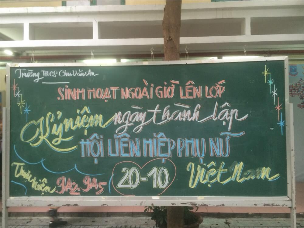 Mẫu trang trí bảng lớp chào mừng 20/10 Mẫu trang trí bảng lớp chào mừng 20/10