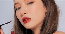 Môi thâm nên dùng son màu gì hợp? Cách tô son đẹp cho môi thâm