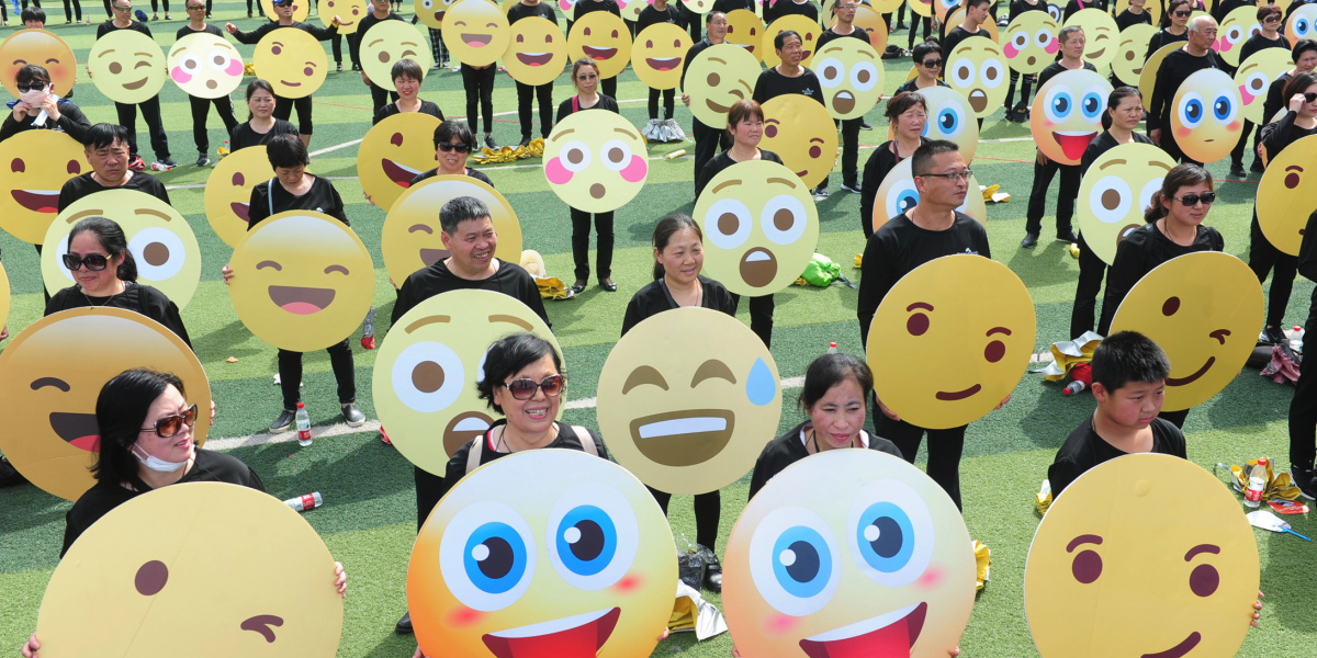 Hình ảnh, khoảnh khắc đẹp về ngày Quốc tế Hạnh phúc Hình ảnh, khoảnh khắc đẹp về ngày Quốc tế Hạnh phúc