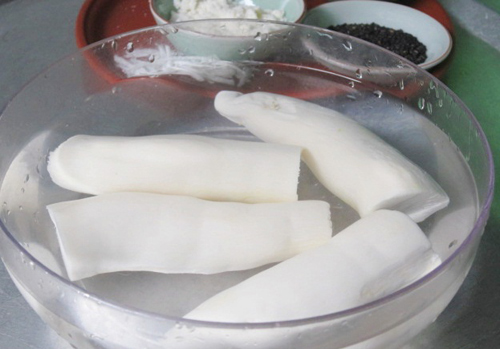 Cách làm bột năng đơn giản tại nhà Cách làm bột năng đơn giản tại nhà