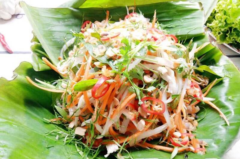 Cách làm nộm gà dưa chuột