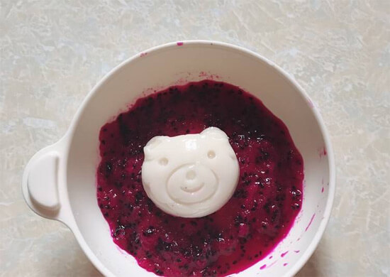 Cách làm đậu hũ non yến mạch sốt trái cây