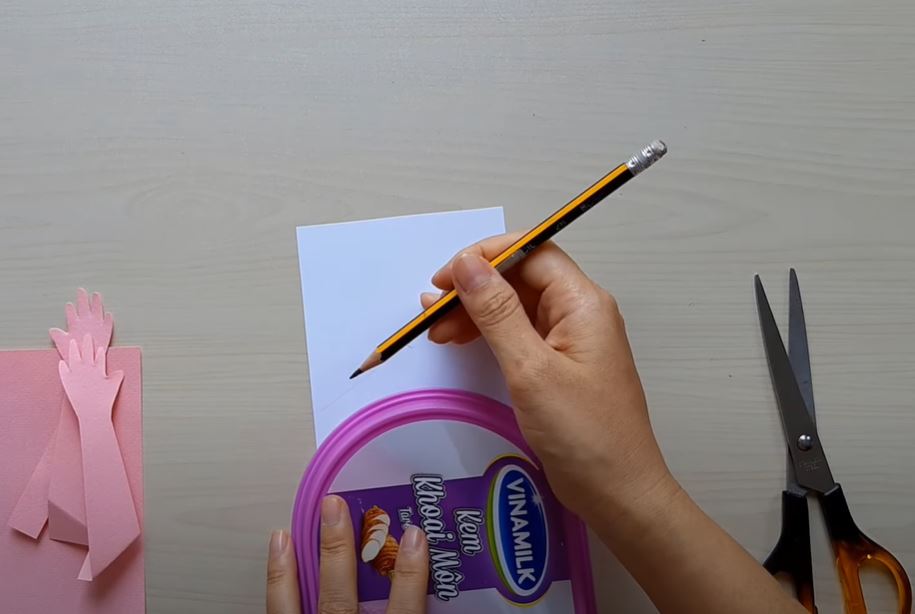 Cách làm thiệp chúc mừng Ngày của Mẹ đẹp, đơn giản