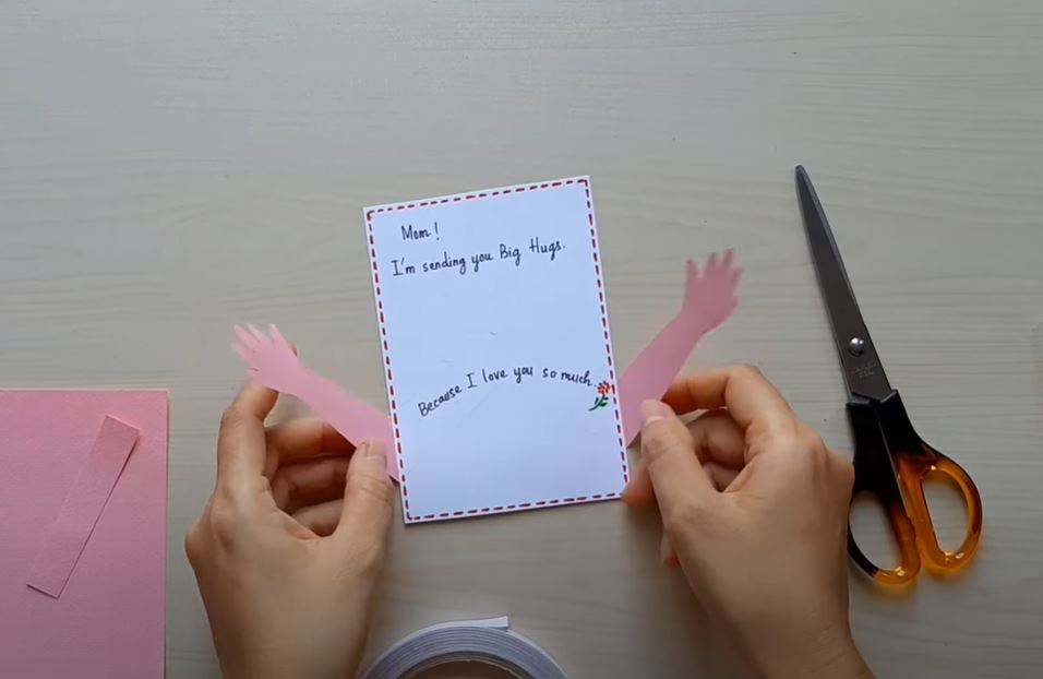 Cách làm thiệp chúc mừng Ngày của Mẹ đẹp, đơn giản