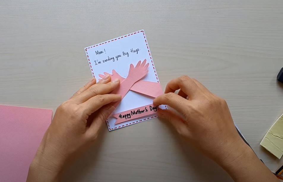 Cách làm thiệp chúc mừng Ngày của Mẹ đẹp, đơn giản