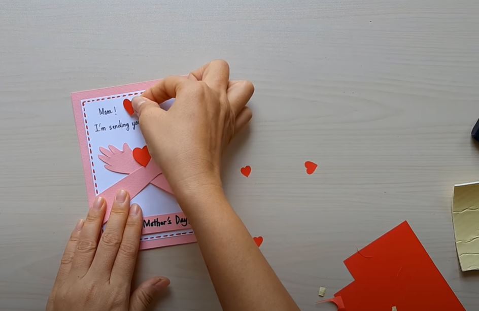 Cách làm thiệp chúc mừng Ngày của Mẹ đẹp, đơn giản