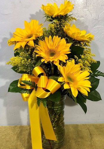 Mẫu cắm hoa hướng dương 5 bông đẹp và nghệ thuật Mẫu cắm hoa hướng dương 5 bông đẹp và nghệ thuật