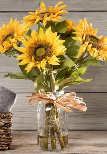 Mẫu cắm hoa hướng dương 5 bông đẹp và nghệ thuật Mẫu cắm hoa hướng dương 5 bông đẹp và nghệ thuật