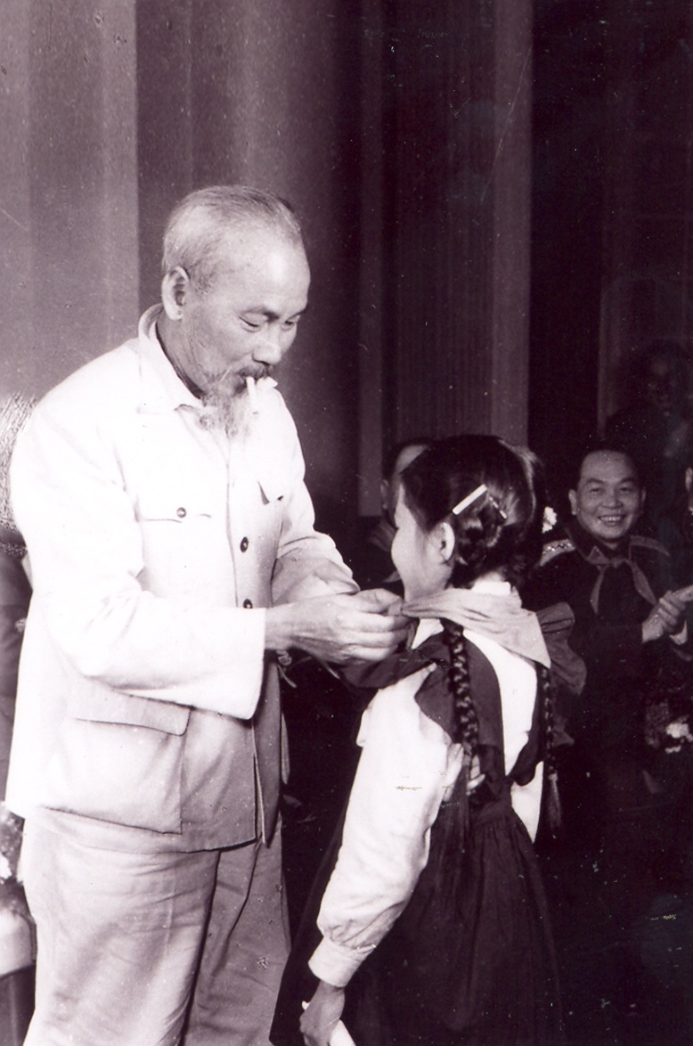 Đội thành lập ngày nào?