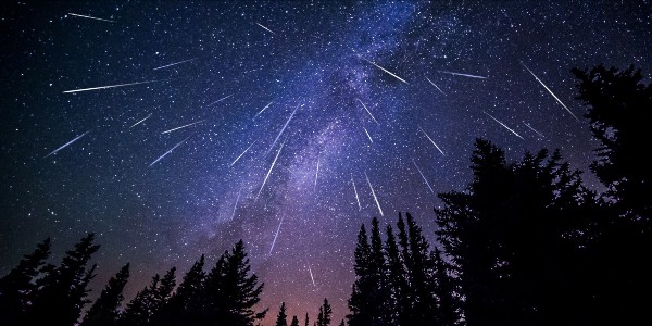 Số lượng sao băng trong mỗi cơn mưa sao băng có thể thay đổi qua từng năm. Số lượng sao băng trong mỗi cơn mưa sao băng có thể thay đổi qua từng năm.