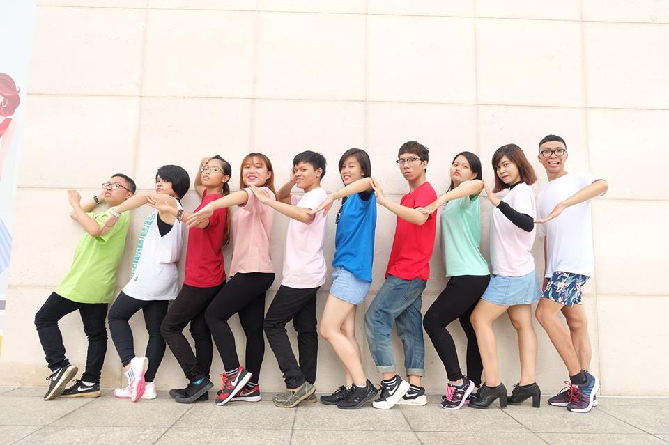 Cách tạo dáng chụp ảnh kỷ yếu chất