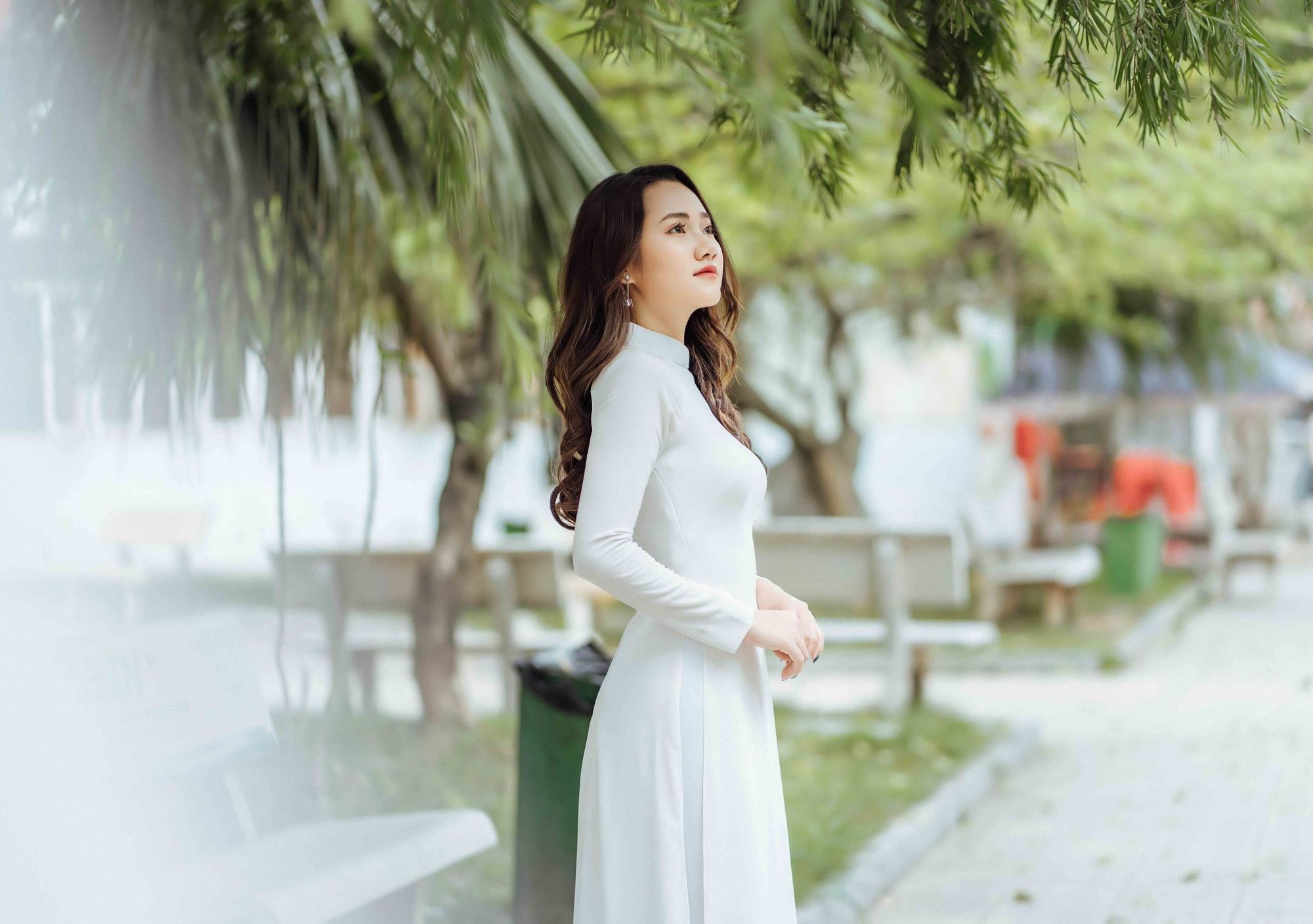 Cách tạo dáng chụp kỷ yếu