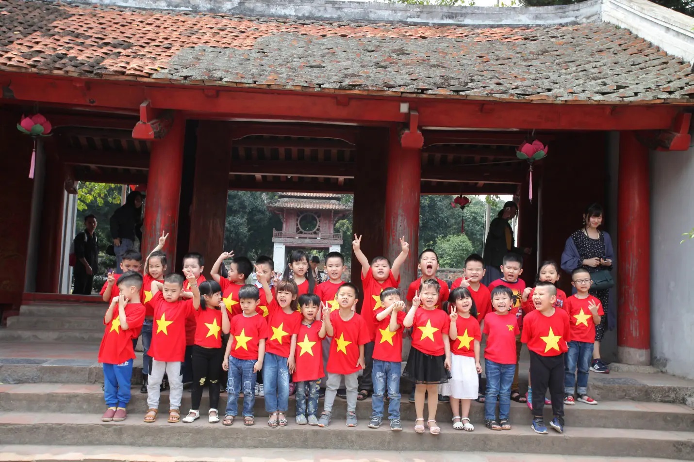 Kinh nghiệm chụp ảnh kỷ yếu mầm non đẹp nhất cho các bé