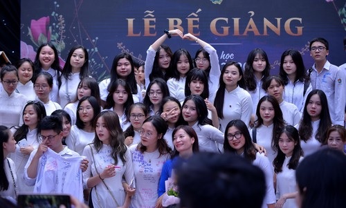 Lễ bế giảng Lễ bế giảng