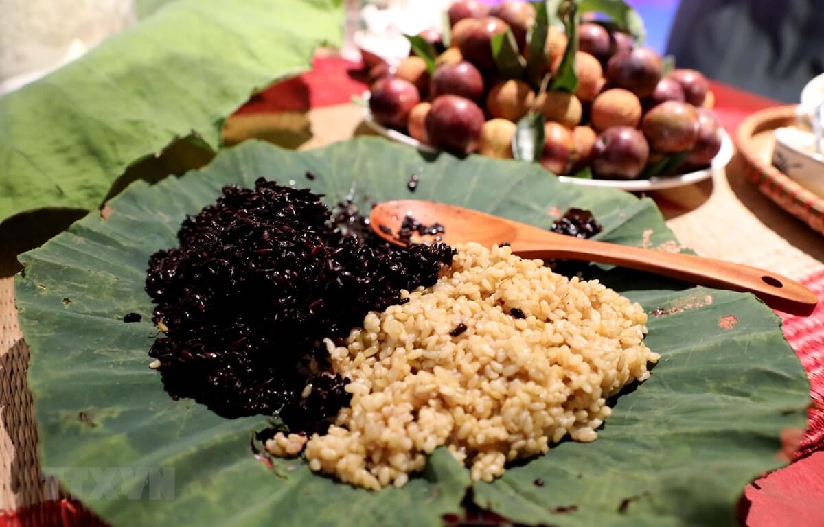 Chúc mừng Tết Đoan Ngọ Chúc mừng Tết Đoan Ngọ