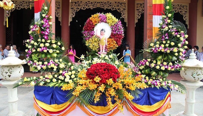 Mẫu hoa trang trí lễ Phật Đản đẹp nhất Mẫu hoa trang trí lễ Phật Đản đẹp nhất