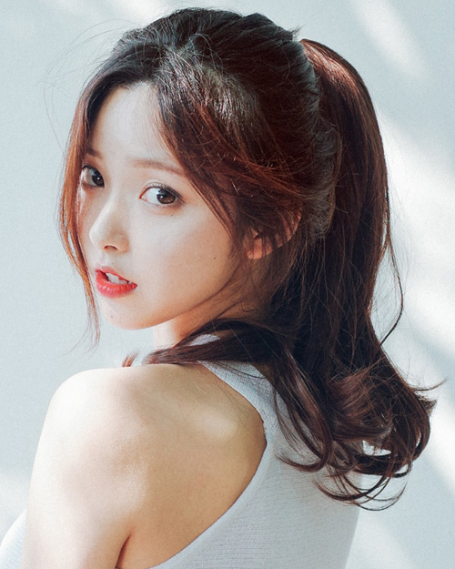 Kiểu tóc 2 mái nữ cột 3 Kiểu tóc 2 mái nữ cột 3