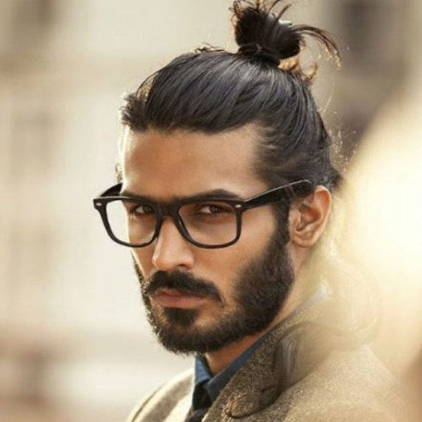 Tóc nam dài búi cao cực ngầu