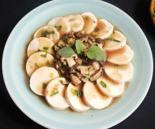 Đậu hũ chay sốt nấm đông cô chay