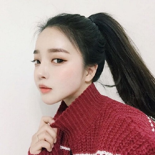 Cách buộc tóc cho người mặt trái xoan