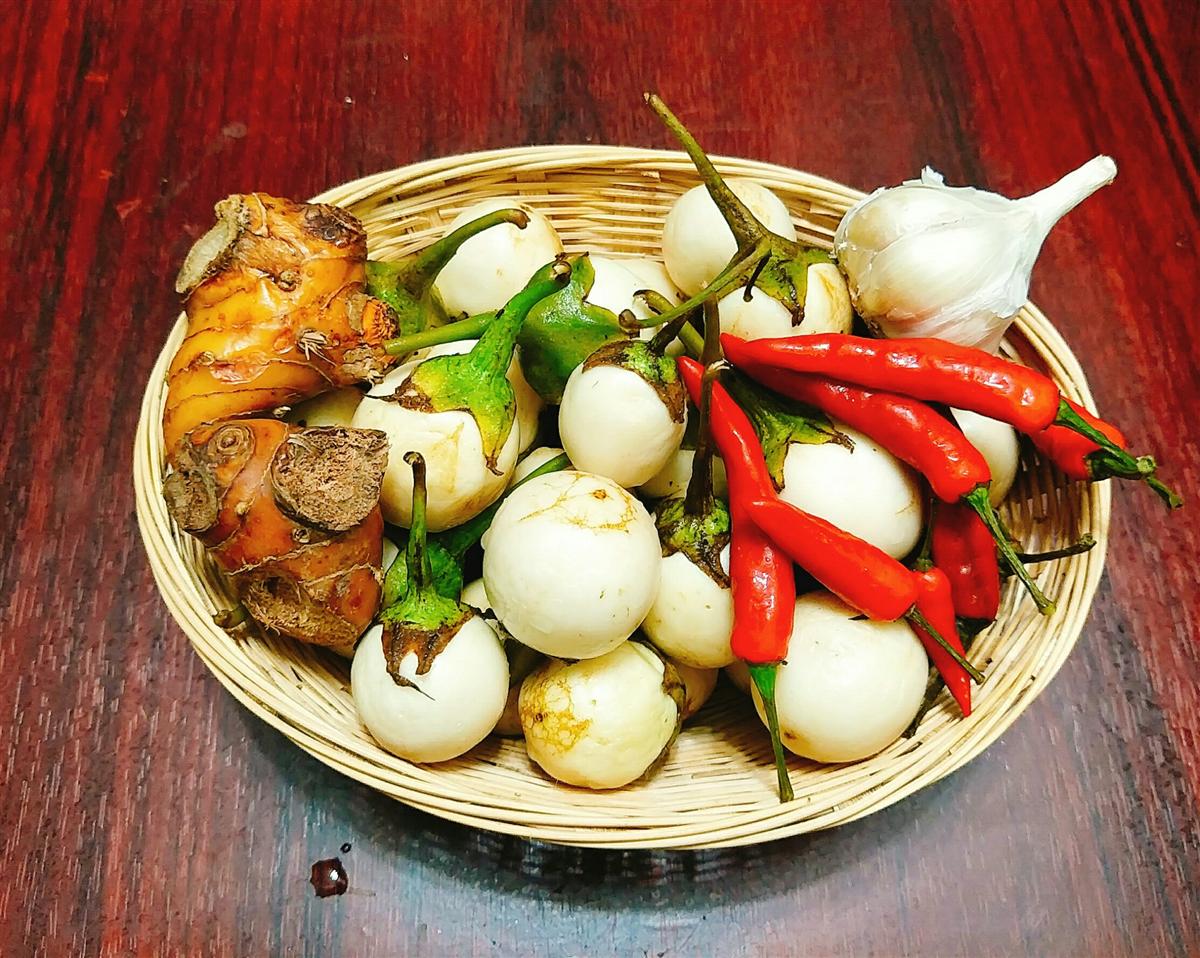 Cách muối cà ngon, giòn, không bị thâm