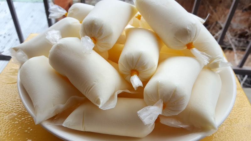 Thành phẩm món sữa chua bịch thơm ngon Thành phẩm món sữa chua bịch thơm ngon