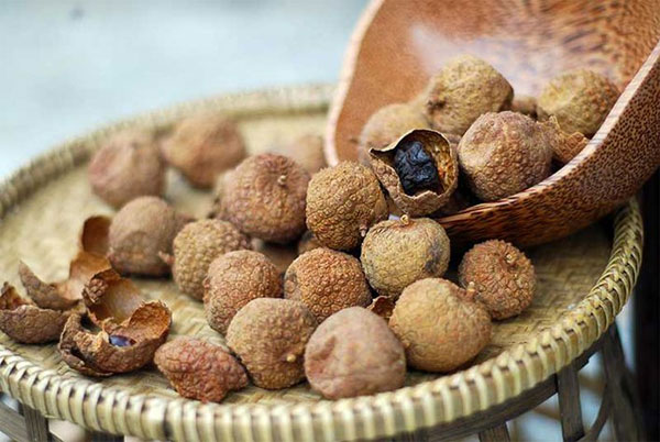 Cách làm vải sấy khô bằng ánh nắng mặt trời Cách làm vải sấy khô bằng ánh nắng mặt trời