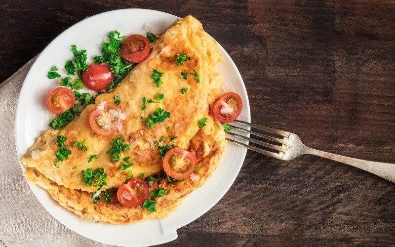 Trứng ngỗng có thể chế biến thành nhiều món ăn khác nhau cho bà bầu