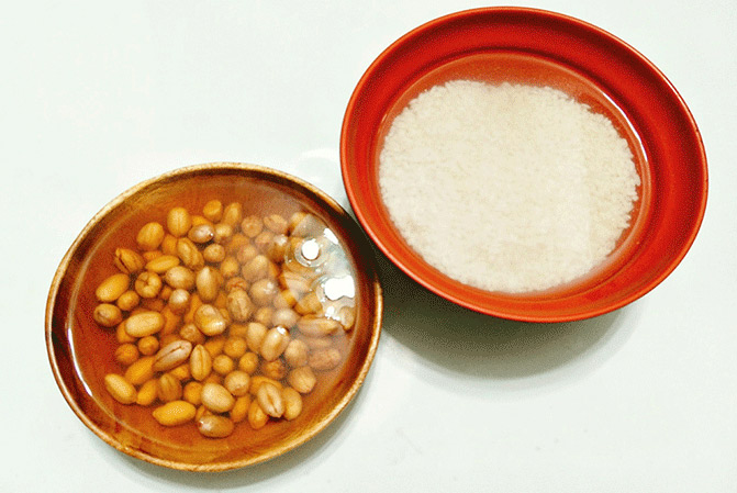 Sơ chế nguyên liệu nấu xôi lạc Sơ chế nguyên liệu nấu xôi lạc