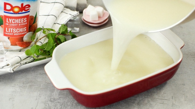 Cách làm trà thạch vải Highlands ngay tại nhà Cách làm trà thạch vải Highlands ngay tại nhà