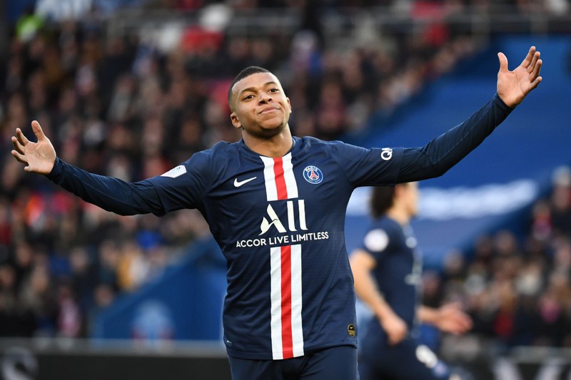 Giá chuyển nhượng của Mbappe lên đến 195 triệu USD