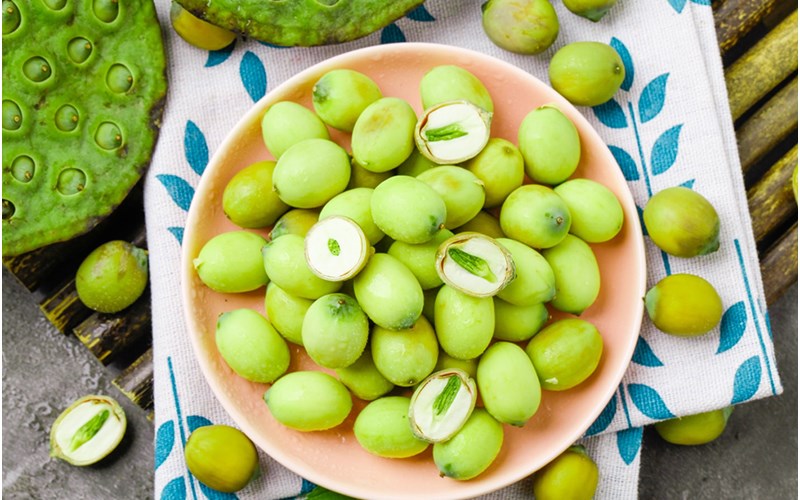 Cách chọn mua hạt sen tươi ngon Cách chọn mua hạt sen tươi ngon