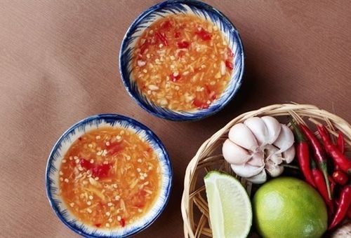 Cách làm nước mắm gừng chấm vịt Cách làm nước mắm gừng chấm vịt