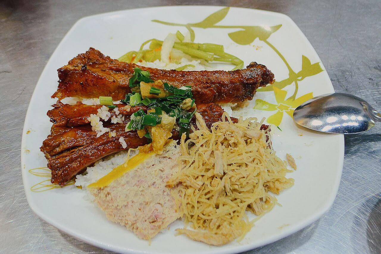 Cơm tấm sườn cọng Nguyễn Tri Phương