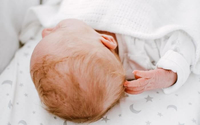 Cần lưu ý gì khi cắt tóc máu cho bé? Cần lưu ý gì khi cắt tóc máu cho bé?