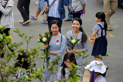 Tháng Vu Lan báo hiếu nên làm gì