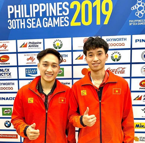 Hai tay vợt Nguyễn Anh Tú và Đoàn Bá Tuấn Anh Hai tay vợt Nguyễn Anh Tú và Đoàn Bá Tuấn Anh