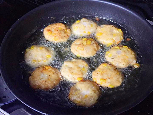 Chiên chả bắp chay