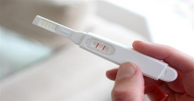 Que thử thai 2 vạch mờ, 2 vạch đậm là thai mấy tuần?