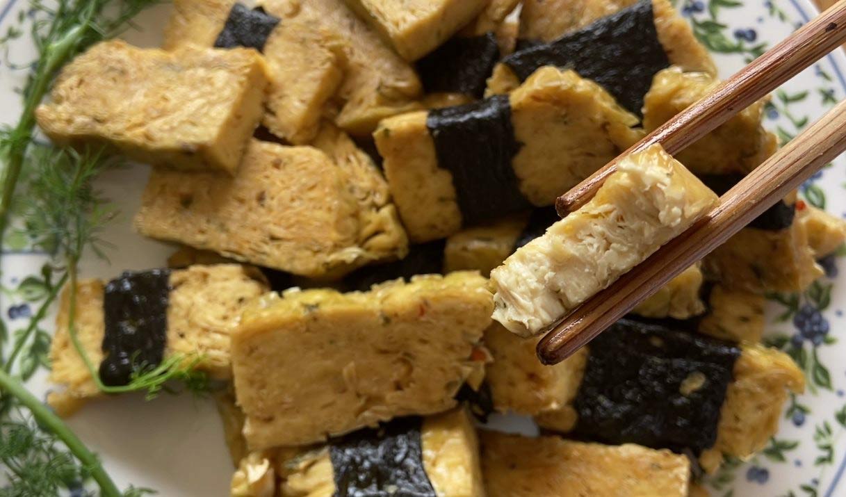 Hướng dẫn cách làm chả cá chay từ tàu hũ ky