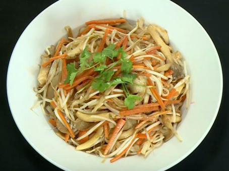 Hủ tiếu xào chay